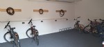 Radgarage mit E-Bike Ladestationen